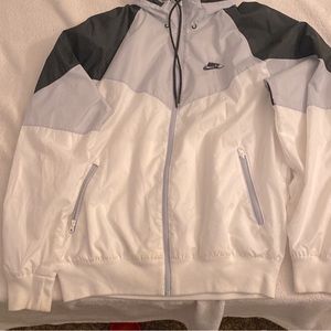 BRAND: Nike SIZE: small COLOR black gray and white